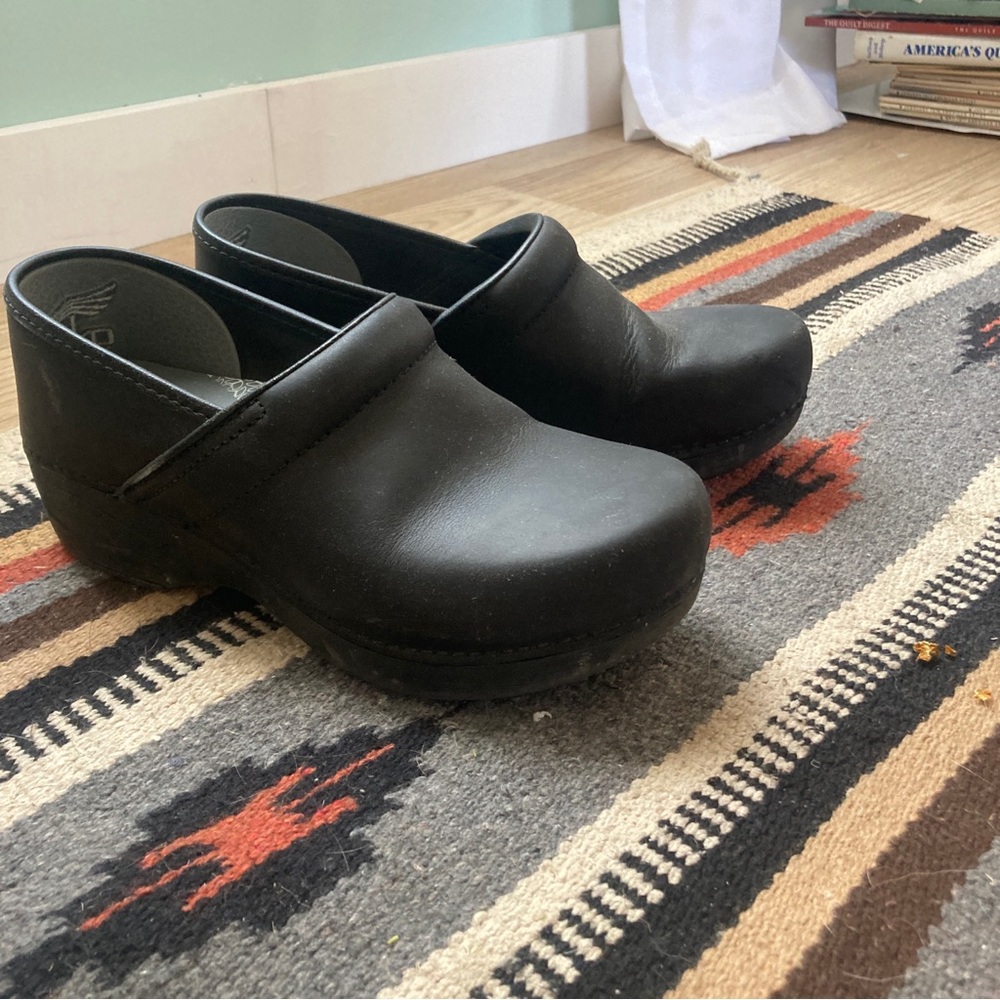 Dansko XP 2.0 clogs size 39
